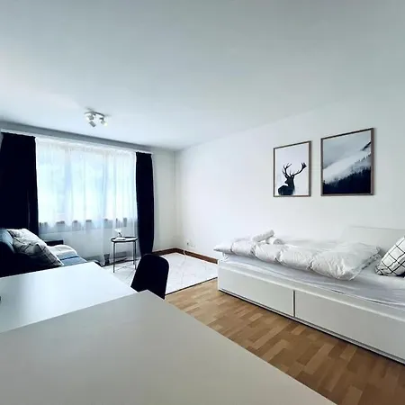 11 Cozy And Quiet فيلمز