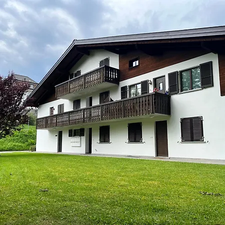 11 Cozy And Quiet Apartment *