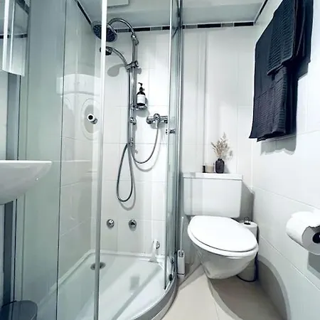 11 Cozy And Quiet * Flims